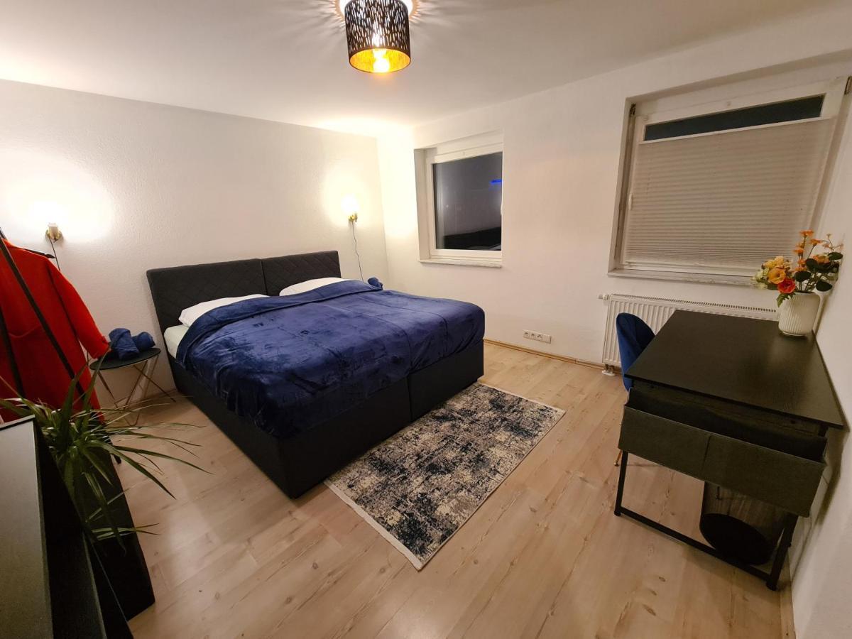 Theox Apartment No 6 Royal Blue Fuer 4 Personen マンハイム エクステリア 写真